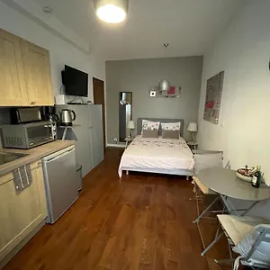 Apartamento Saint-placide, Paris