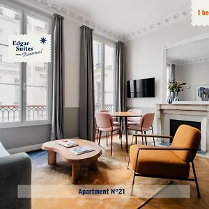 Apart-hotel Edgar Saint-lazare - Amsterdam, Paris